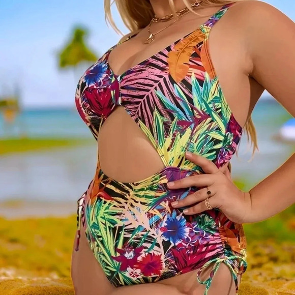 🆕️1XL Vibrant Plus Size Tropical Print  Summer Vacay Trendy One Piece Swimsuit - Picture 1 of 10